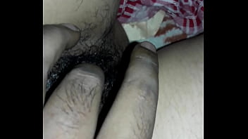 wet pussy feet porn