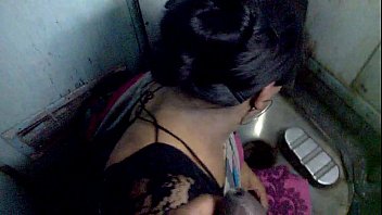 housewife fuck in bus or train