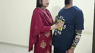 long time hot mom cought full hd video