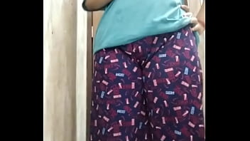 tamil fuck video in bathroom of owner with velaikari