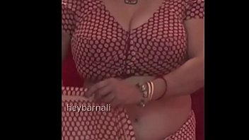 son removing saree of bbw mom and fuck her in kichen at night