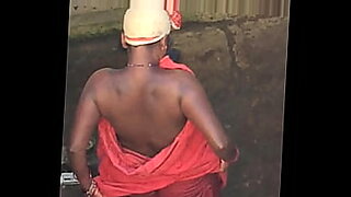 indian bhabhi hidden bath