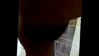 anal jizzed bj di toilet