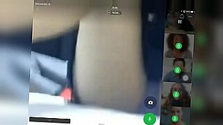 video bokep cewek tudung mobil3