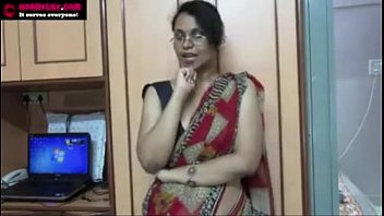 cute girl sex mom and boy in hindi