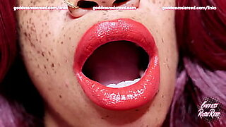 lips sex girl