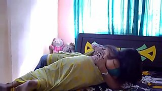 sister sleeping brother zabardasti open seal xnxx mobile sex hq videos