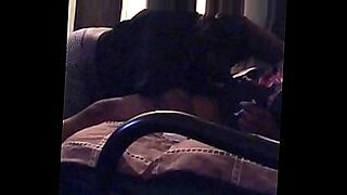 son ridea nasty mom doggystyle and ending up in a creampie