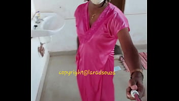 tamil nadu aunty remove saree and bathyoutupe