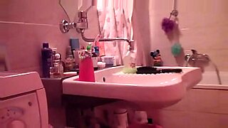 bathroom gals sex dasee video
