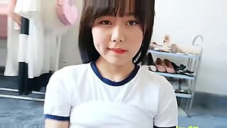 japanese teen schoolgirl seduce during massage