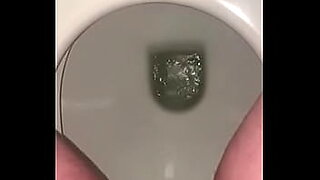 franceska pissing