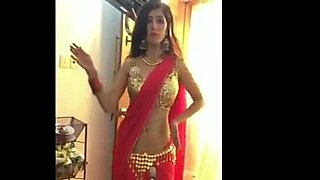 indian girl nude dance infront of boyfriend