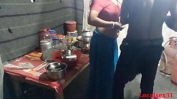 desi indian downlods aunty shalu sex in the kitchen 3gp12