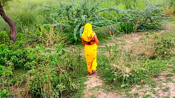 indian village girl sax