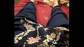 super hot punjabi kudi in salwar suit shows boobs anal
